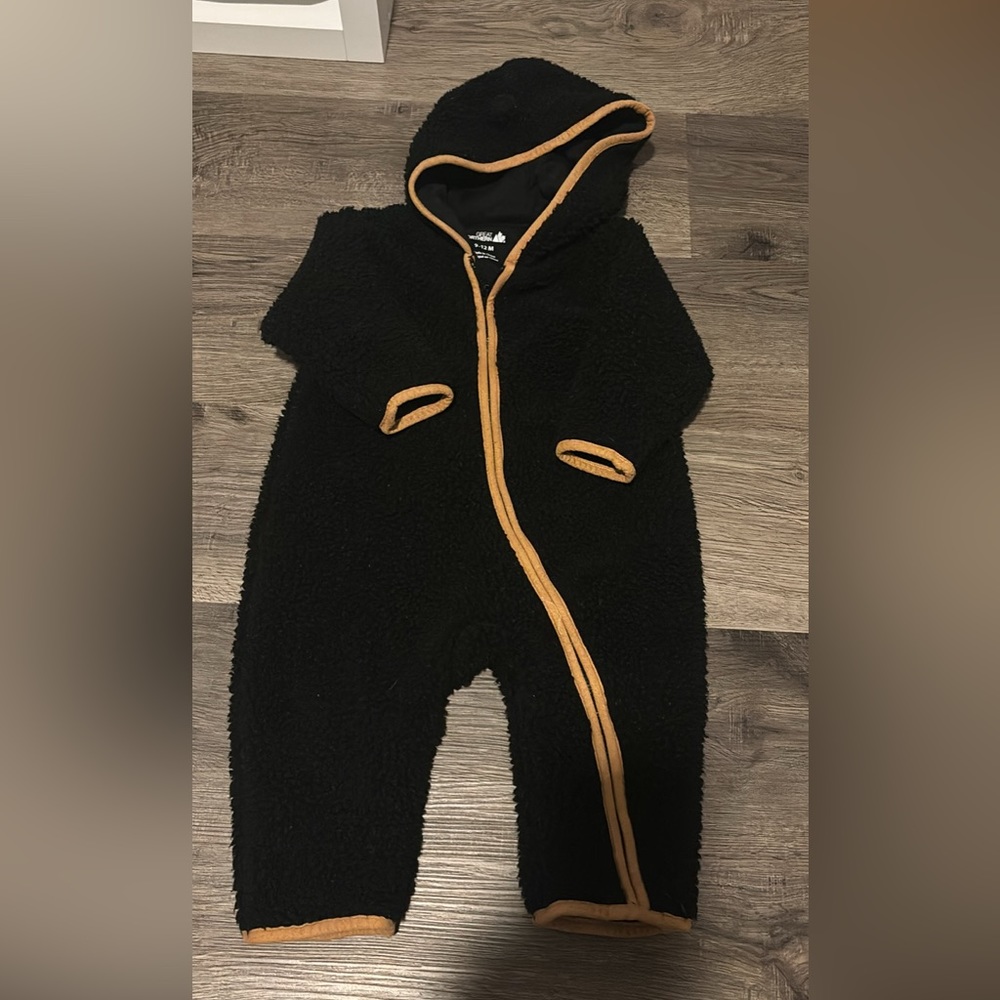 Great Northern Teddy Winter Onesie size 9-12 Months